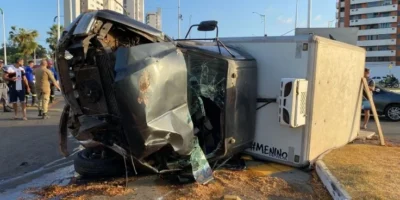 Polícia investiga acidente entre caminhão e ônibus que deixou 15 feridos em São Luís