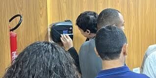 Vereadores de São Luís começam a registrar presença em ponto eletrônico