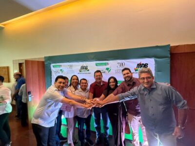 Prefeito Raimundinho Participa de Encontro do MDB em Comemoração aos 60 Anos do Partido
