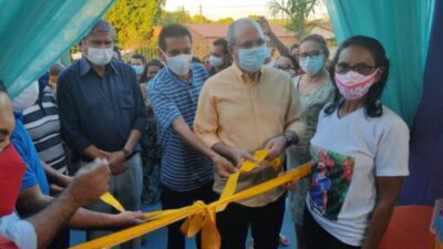 Com a presença de Hildo Rocha, prefeito Fernando Teixeira inaugura moderna creche em Cidelândia