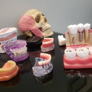 Dentista ostentação vira celebridade do caos no sertão do Alto Itapecuru: sorrisos mal feitos, processos em série e haja B.O.!