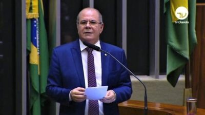 Hildo Rocha lamenta que o Maranhão atualmente não possui sequer uma mulher deputada federal e destaca o protagonismo de Roseana na história da política nacional