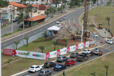 Colocação de estacas marca início da construção do Viaduto da Holandeses…