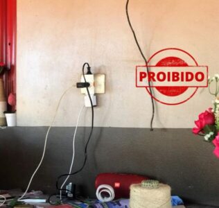 Curto-circuito em rede elétrica: conheça os riscos e proteja sua casa