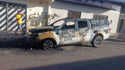 Secretário promete rigor máximo contra incendiadores de viatura da Polícia Civil em Itapecuru-Mirim