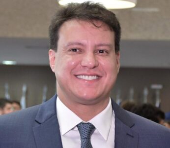 Felipe Camarão será homenageado com a Medalha do Mérito Legislativo em Timon