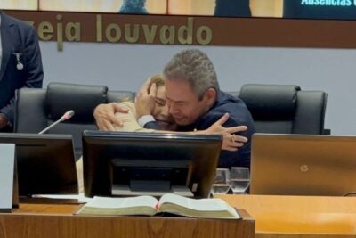 Na Assembleia, emoção toma conta do discurso de despedida de Rafael