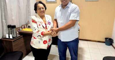 Uilma Resende e a vice-prefeita Socorro Waquim se reúnem na Câmara Municipal