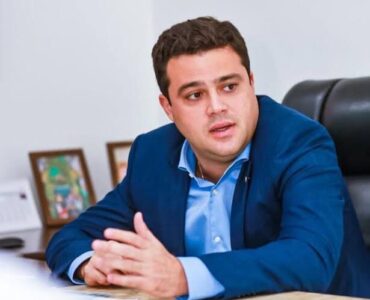 Leandro Bello vira o nome da vez em Timon e pode quebrar recorde de votos em 2026