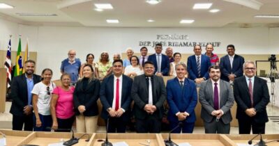 Câmara Municipal de Timon aprova reajuste para servidores da Educação e recebe visita da UNABI