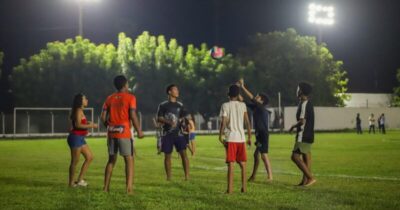 Prefeitura entrega novo sistema de irrigação automatizada e iluminação em LED no Complexo Esportivo Miguel Lima
