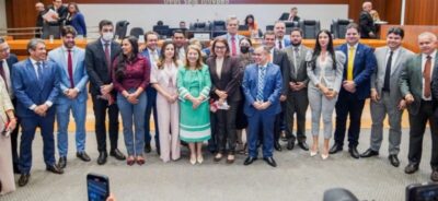Catulé Júnior é empossado terceiro vice-presidente da Mesa Diretora