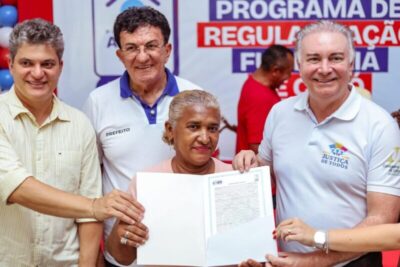 Prefeitura de Codó faz primeira entrega de títulos do ‘A Casa é Sua’