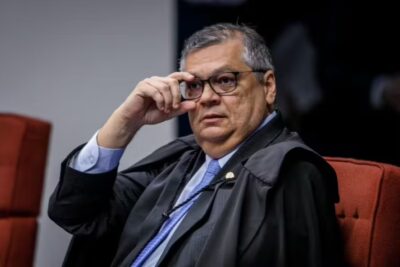 Flávio Dino dá 10 dias para Ministério da Saúde informar sobre abertura de contas específicas para emendas