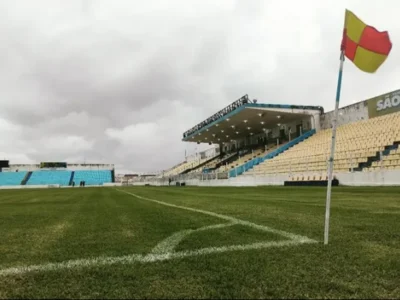 Federação de Futebol e clubes criticam gestão de Braide pelo abandono do Nhozinho Santos