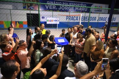 Prefeito Fred Campos entrega Praça Vereador Jorge Marú