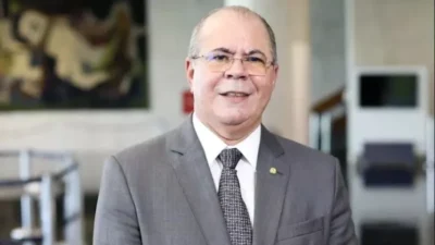 12/01: Presidente Lula exonera Hildo Rocha do Ministério das Cidades