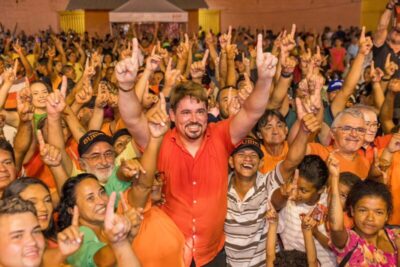 Multidão Prestigia Lançamento da Pré-Candidatura de Júnior do Buriti a Prefeito de Paraibano