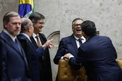 Dino participa de almoço com Gilmar e líderes da Câmara para tentar destravar emendas