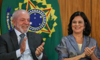 Lula troca Nísia Trindade por Alexandre Padilha no Ministério da Saúde