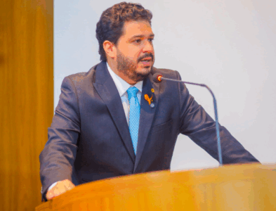 Dr. Joel destaca aprovação de reajuste de 6% aos servidores municipais