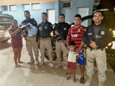 18/04: Equipe da PRF ajuda salvar bebê engasgado que buscava socorro na BR-226 em Barra do Corda