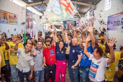 Em Timon, Othelino prestigia lançamento da pré-candidatura de Flávia Alves a deputada federal