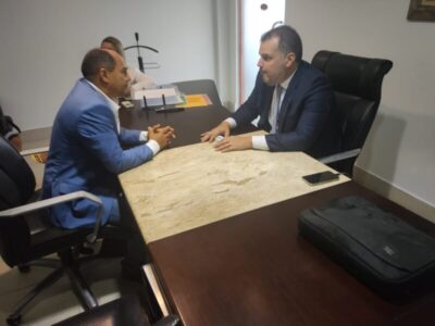 Vereador Sargento Lopes se reúne com o deputado Rodrigo Lago, e leva demandas sobre a Infraestrutura de ruas de Paraibano