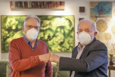 Lula e FHC discutem democracia e “descaso do governo Bolsonaro” na pandemia
