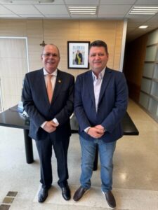 Enoque Mota cumpre agenda em Brasília, com Ministro das Cidades