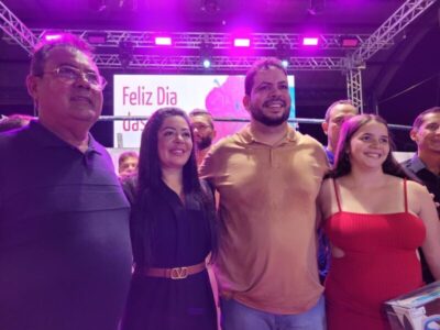 Prefeito Raimundinho realiza noite inesquecível em homenagem às mães de Presidente Dutra