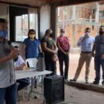 Carlos Madeira discute questões de moradia com moradores do residencial (península do Ipase