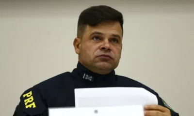 Silvinei Vasques, ex-diretor da PRF, diz a Moraes que, se está preso, Bolsonaro também deveria