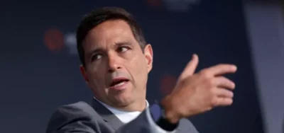 Campos Neto ameaça voltar a subir os juros no fim de seu mandato