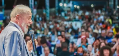 Com Lula, taxa de desemprego cai a 7,1% e é a mais baixa em dez anos