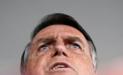 Ao lado de Tarcísio, o inelegível Jair Bolsonaro diz que será o candidato da direita em 2026