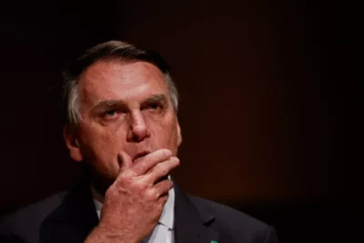 Bolsonaro pede anulação da delação de Cid e afastamento de Moraes
