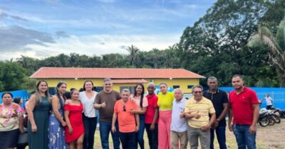 Prefeita Fabiana Mendes inaugura escola e quadra poliesportiva na zona rural de Presidente Vargas/MA