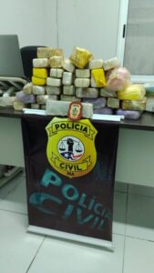 26 DE MAIO: PRF em operação conjunta apreendem quase 30kg de cocaína na Br-226 em Barra do Corda