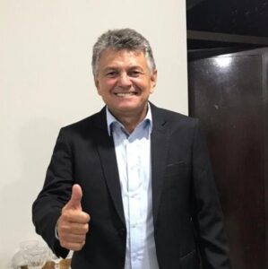 Promotoria recomenda que prefeito de Ribamar Fiquene evite autopromoção nas redes sociais do município