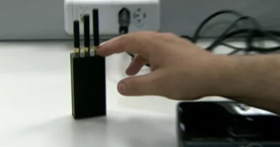 Projeto obriga presídios a instalar bloqueadores de celular