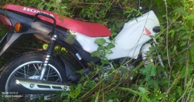 Polícia recupera motocicleta roubada minutos após o crime em Itapecuru Mirim/MA.