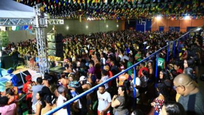 EDSON GAGUINHO REÚNE MULTIDÃO EM TRÊS (03) DIAS DE FESTA JUNINA NA VILA RIOD
