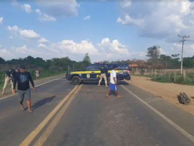 30/06: Índios bloqueiam Br-226 entre Barra do Corda e Grajaú, no Maranhão
