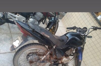 PM prende motociclista em Itapecuru por manobras perigosas e barulho durante Operação Mulundus.