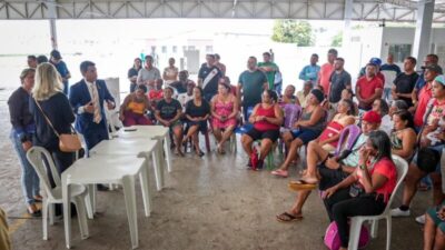 Deputado Wellington se reúne com trabalhadores e cobra adequações no Mercado Entreposto Pesqueiro