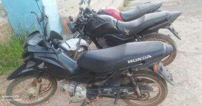 Polícia Militar de Itapecuru apreende motos no Povoado Ipiranga sob suspeitas de adulteração na numeração do chassi e do motor violados.