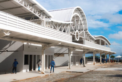 Carlos Brandão vistoria obra do Terminal de Passageiros da Baixada Maranhense