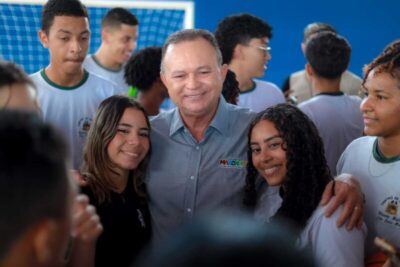 Brandão entrega três novas escolas e beneficia cerca de 1,5 mil alunos
