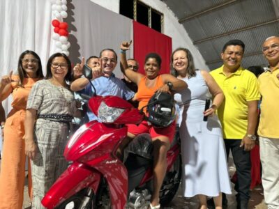 Luciana Sorteia Moto e dezenas de prêmios em comemoração ao dia das Mães em Buriti Bravo